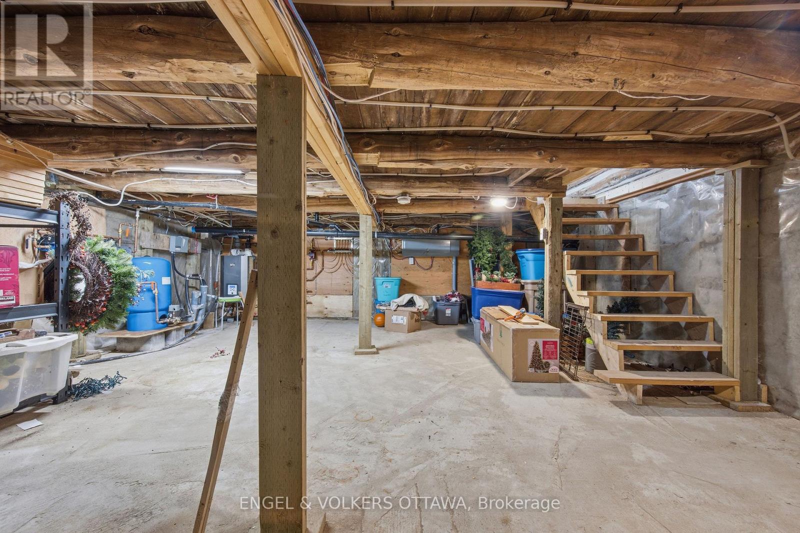 106 Whites Beach Trail, Whitewater Region, Ontario  K0J 2L0 - Photo 34 - X12934898