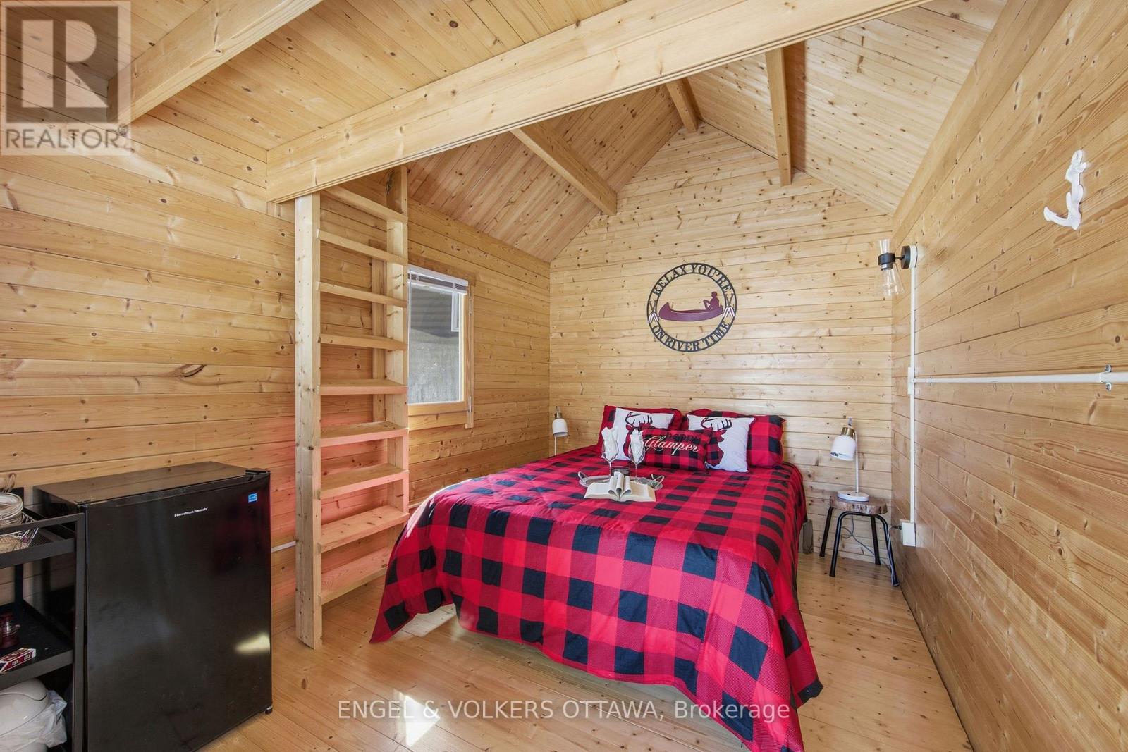 106 Whites Beach Trail, Whitewater Region, Ontario  K0J 2L0 - Photo 36 - X12934898