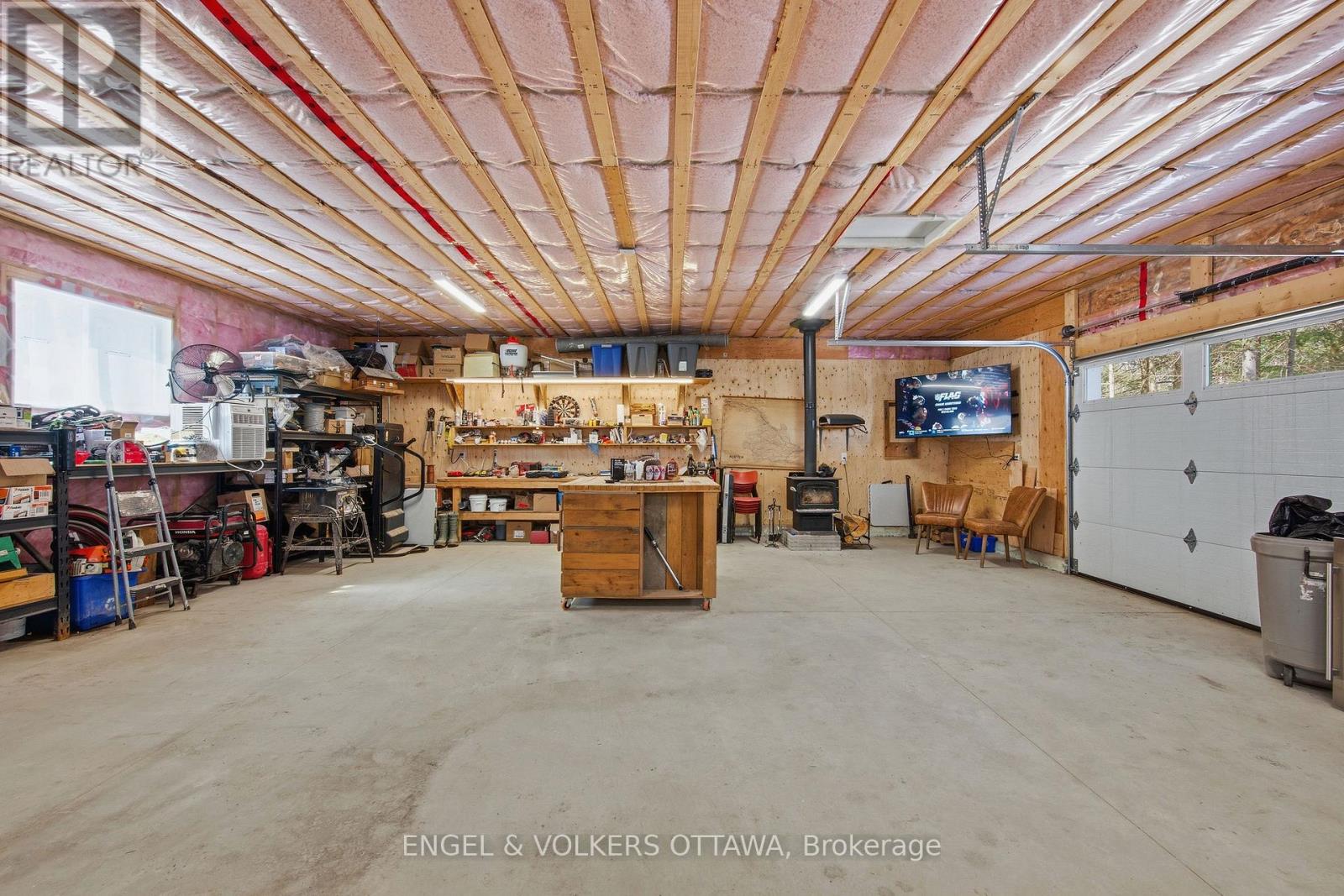 106 Whites Beach Trail, Whitewater Region, Ontario  K0J 2L0 - Photo 41 - X12934898