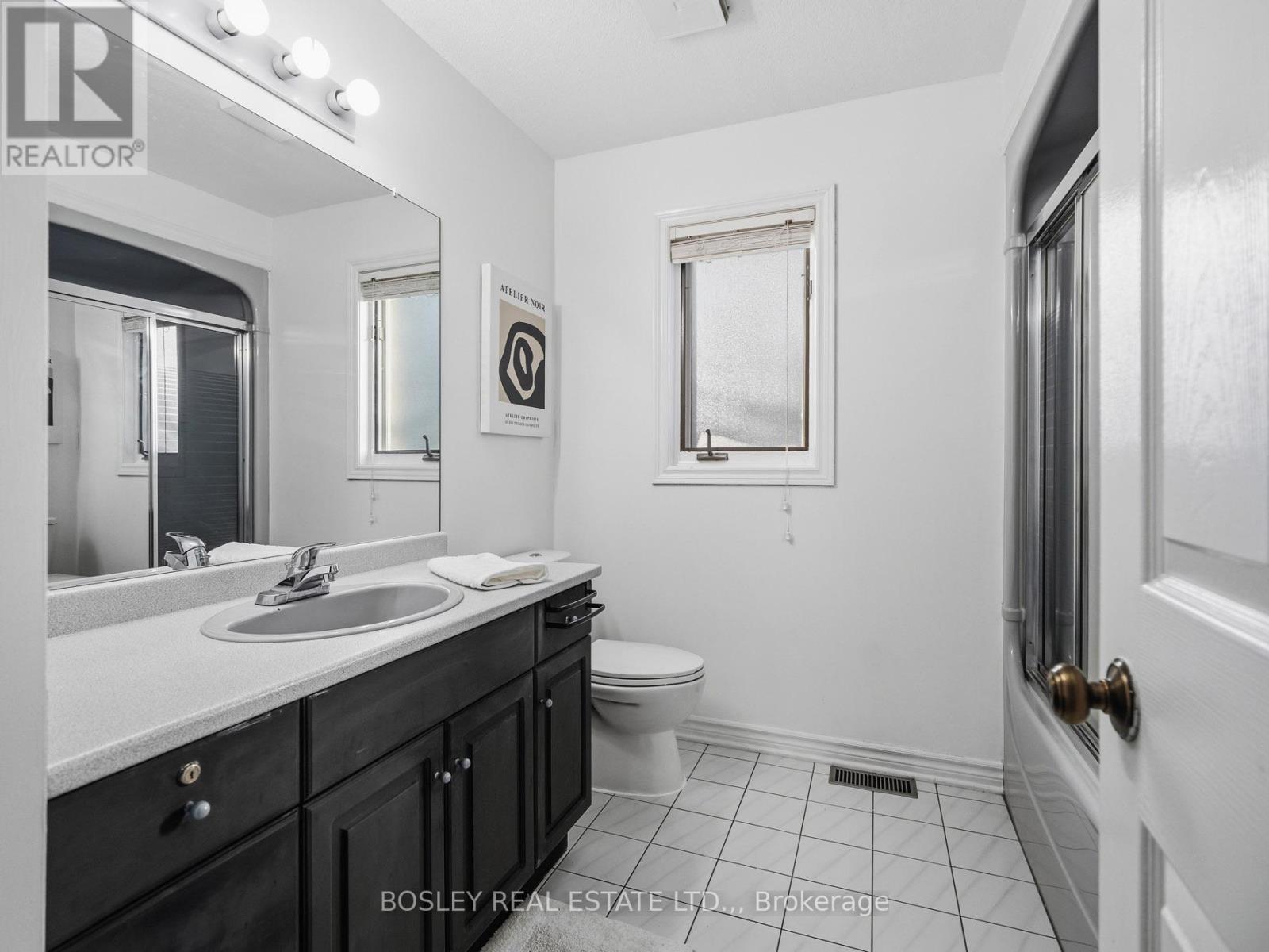 8 Emmett Street, Pelham, Ontario  L0S 1E0 - Photo 14 - X12934878