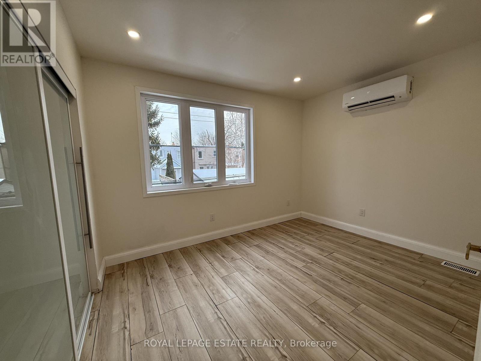 Rear - 67 Wayland Avenue, Toronto, Ontario  M4E 3C8 - Photo 14 - E12747994