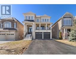 30 BANNOCKBURN DRIVE, Vaughan, Ontario