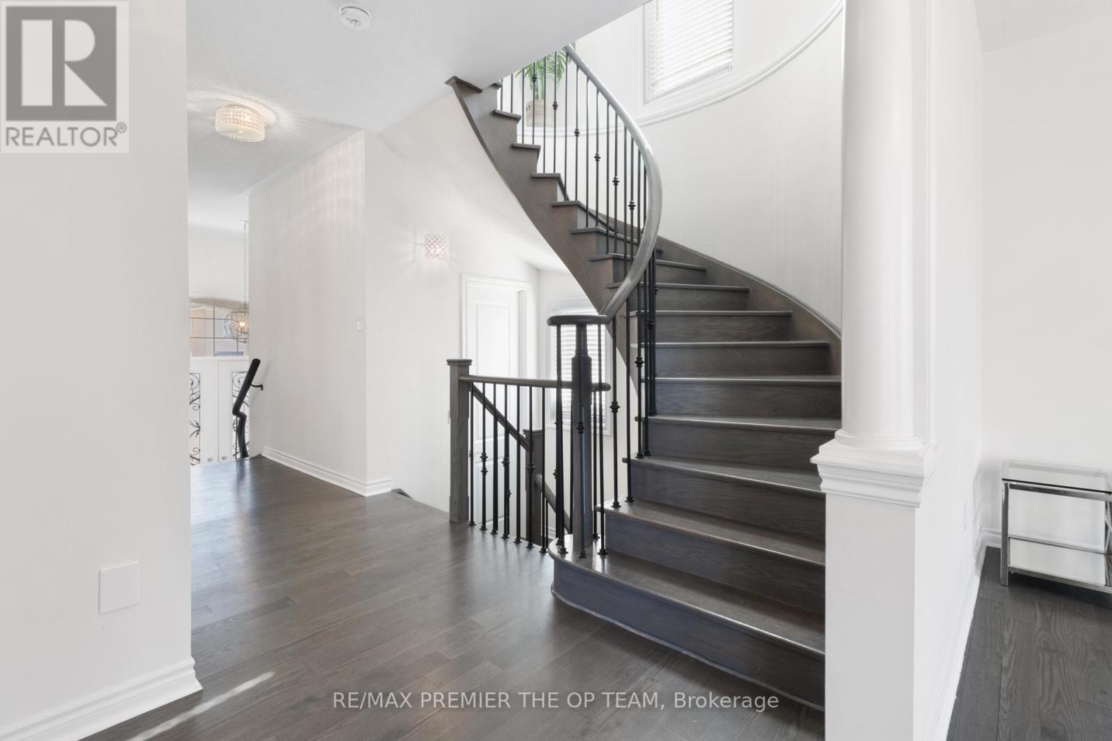 30 Bannockburn Drive, Vaughan, Ontario L4H 4P8 - Photo 23 - N12930428