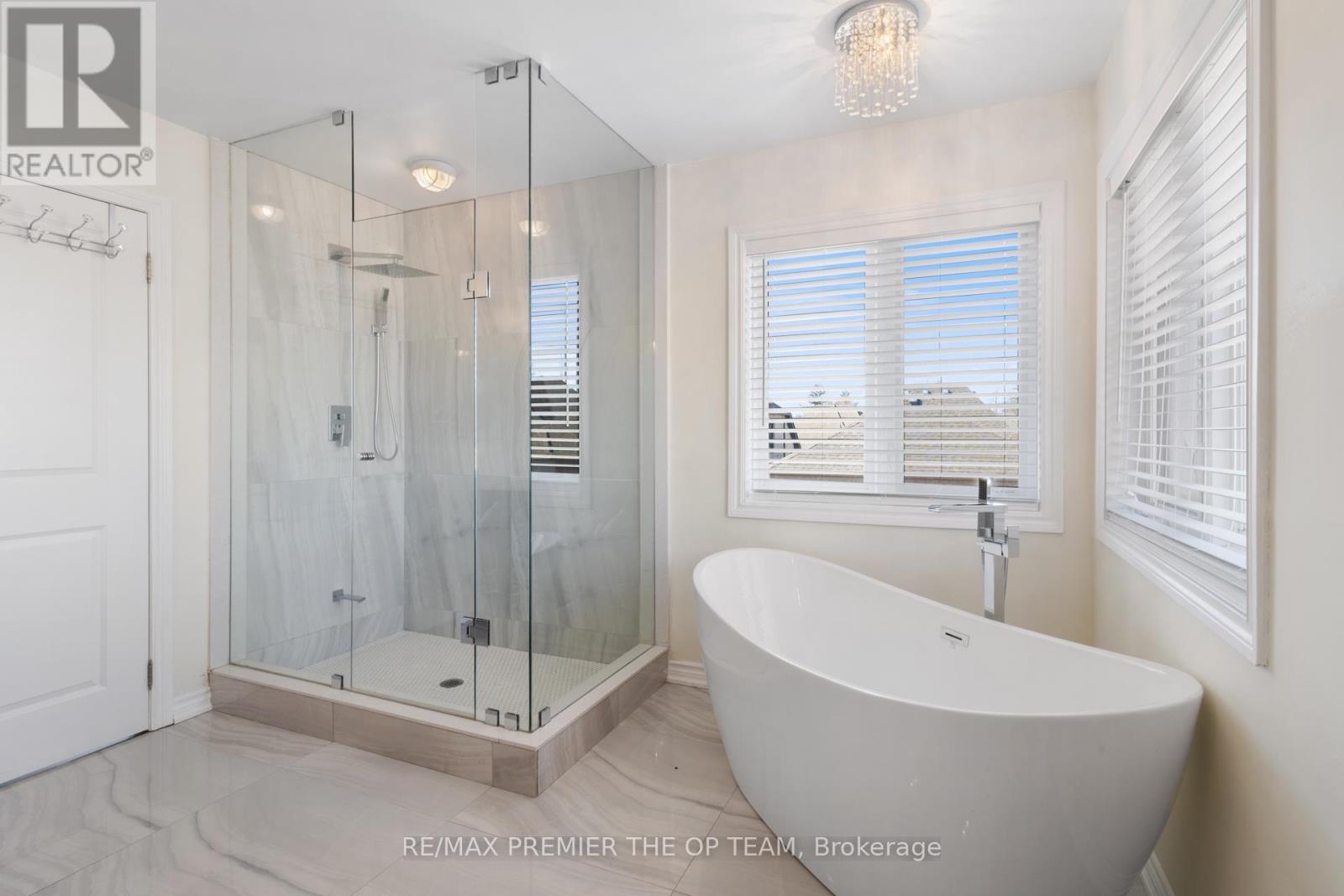 30 Bannockburn Drive, Vaughan, Ontario L4H 4P8 - Photo 38 - N12930428