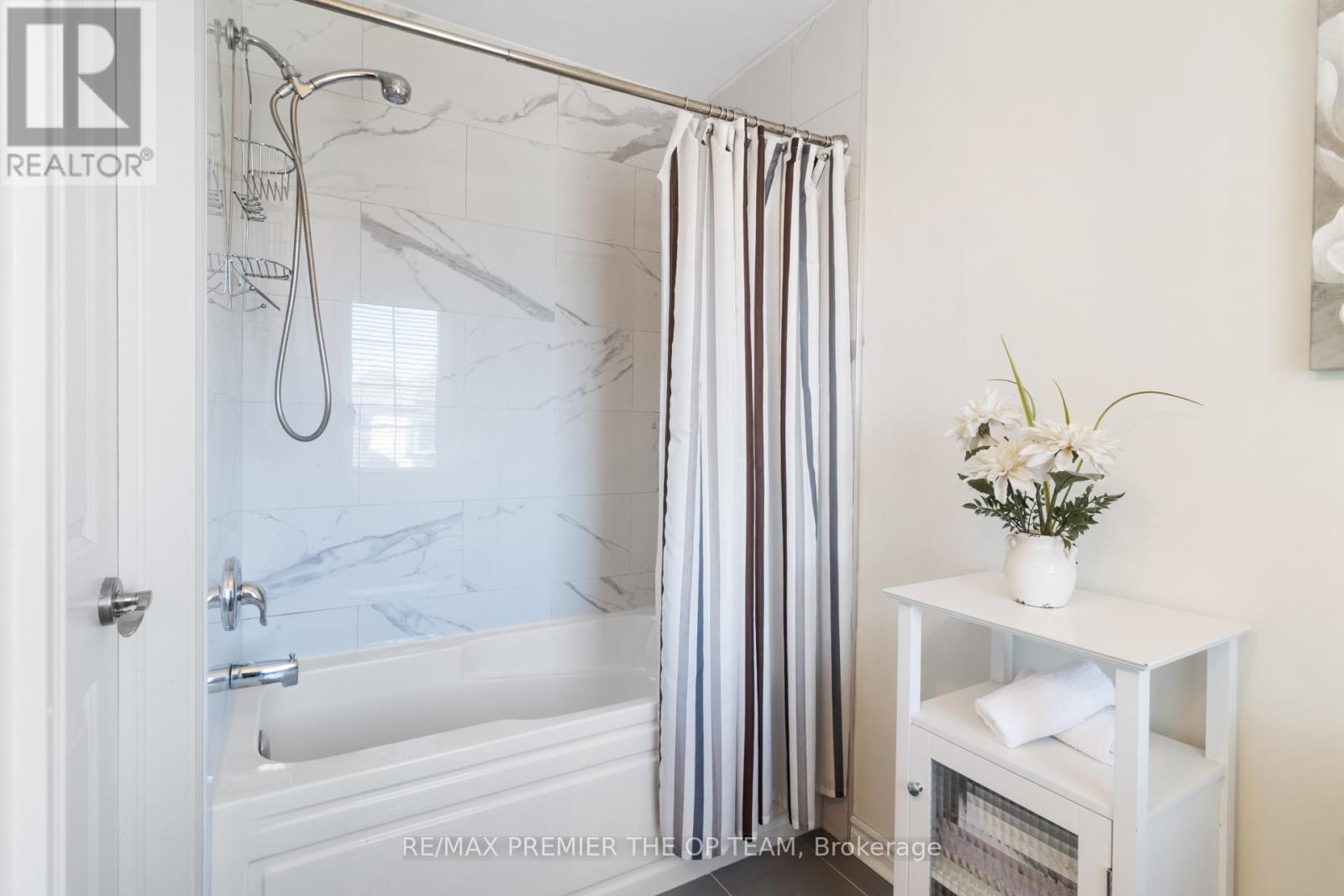 30 Bannockburn Drive, Vaughan, Ontario L4H 4P8 - Photo 46 - N12930428