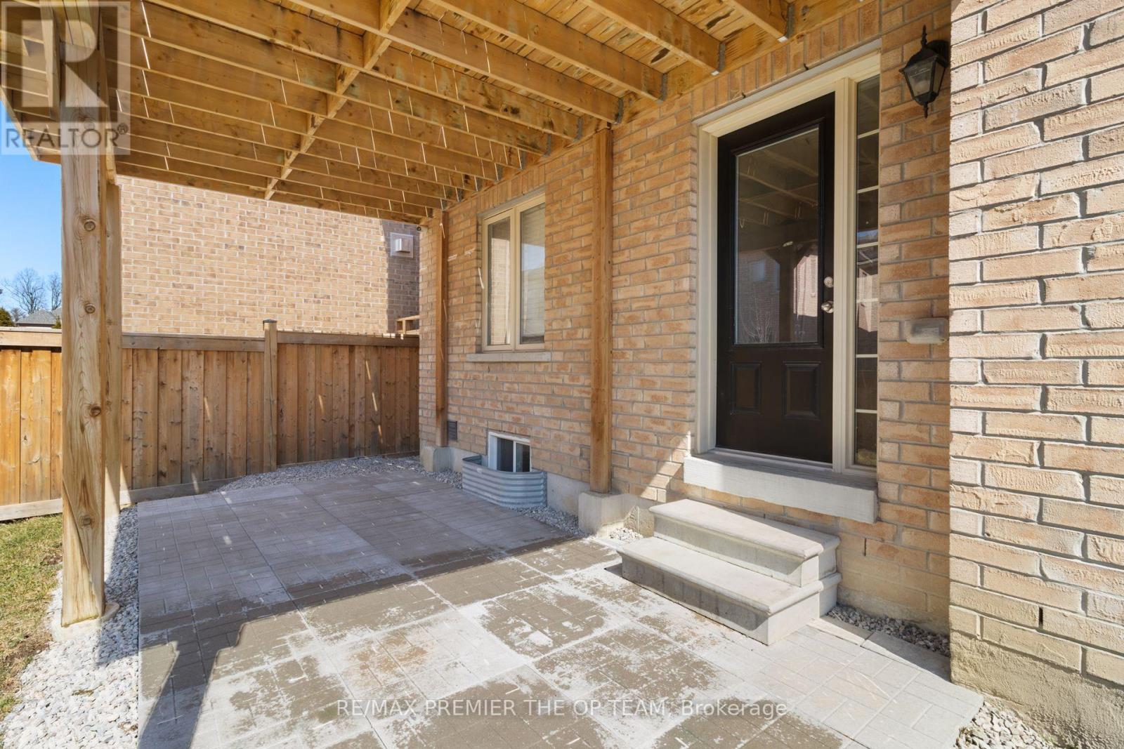 30 Bannockburn Drive, Vaughan, Ontario L4H 4P8 - Photo 49 - N12930428