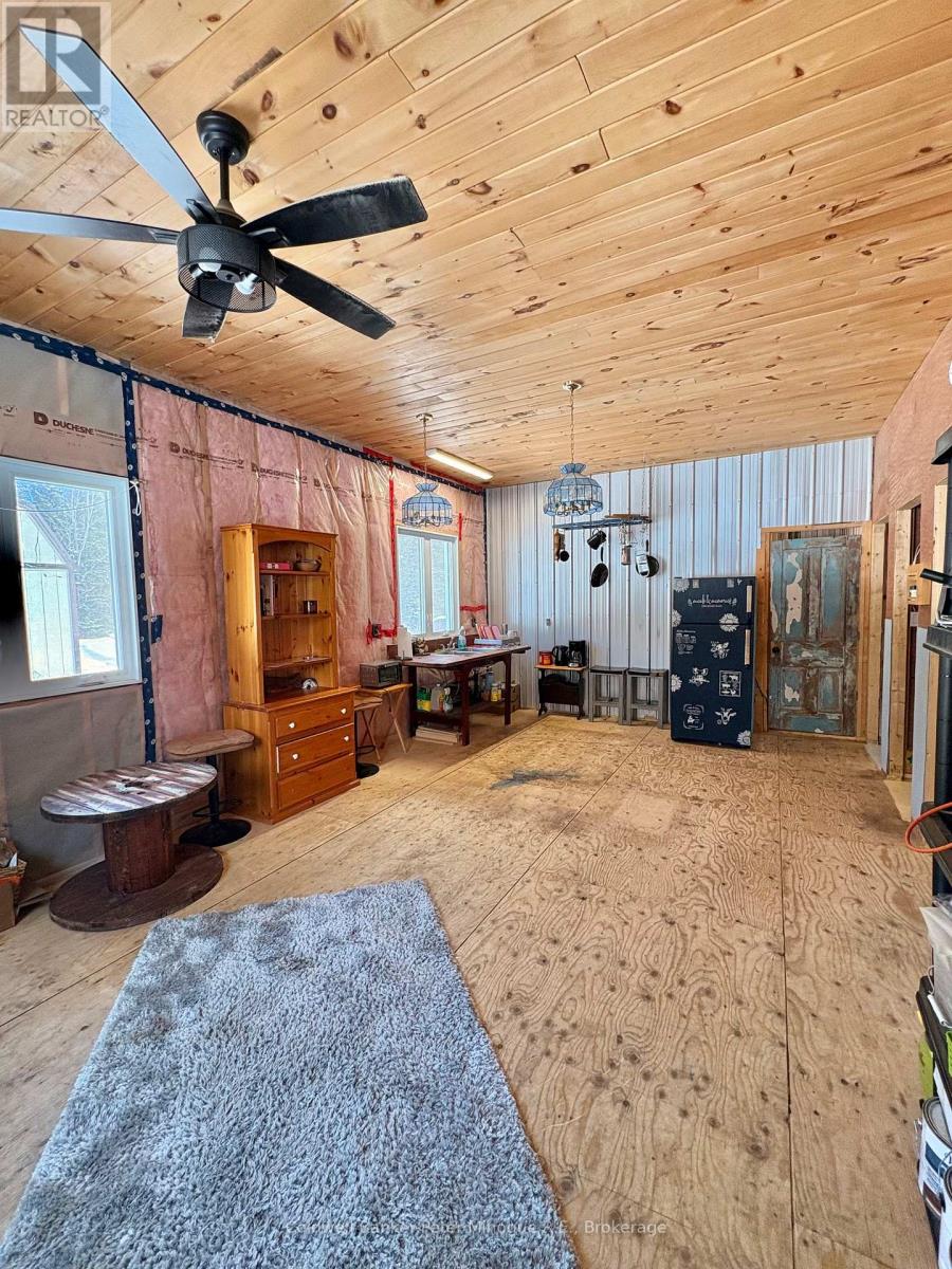 682 Donald Street, Papineau-Cameron, Ontario  P0H 1V0 - Photo 10 - X12934730