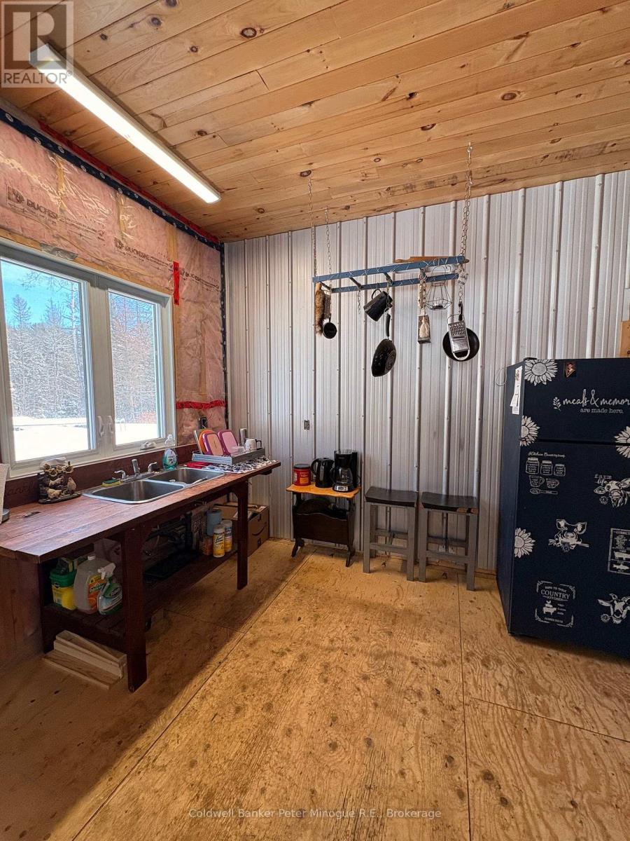 682 Donald Street, Papineau-Cameron, Ontario  P0H 1V0 - Photo 12 - X12934730