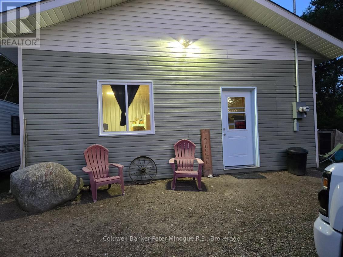 682 Donald Street, Papineau-Cameron, Ontario  P0H 1V0 - Photo 5 - X12934730