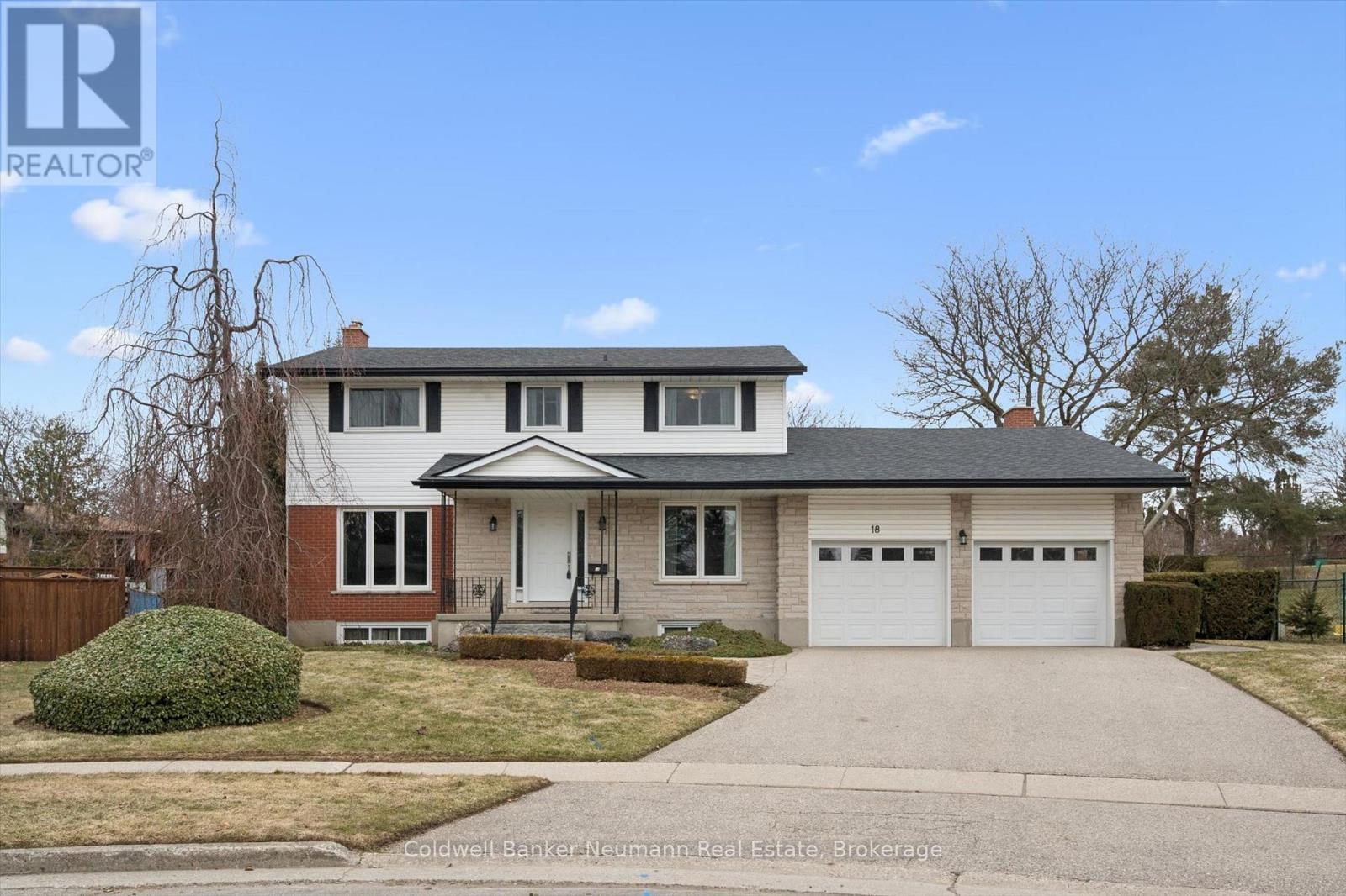 18 CARMINE PLACE, Guelph, Ontario