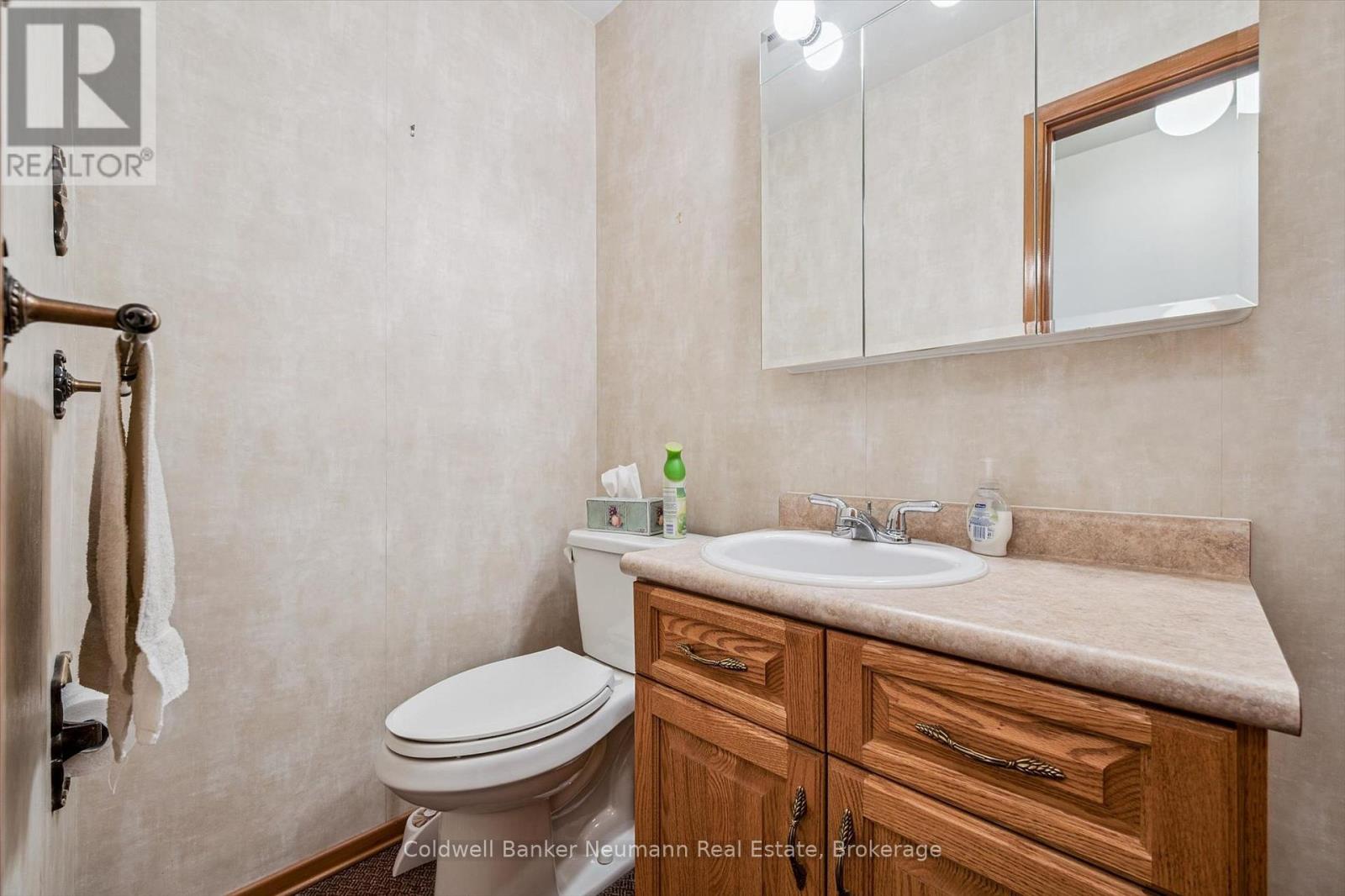 18 Carmine Place, Guelph, Ontario  N1E 3V1 - Photo 16 - X12934736