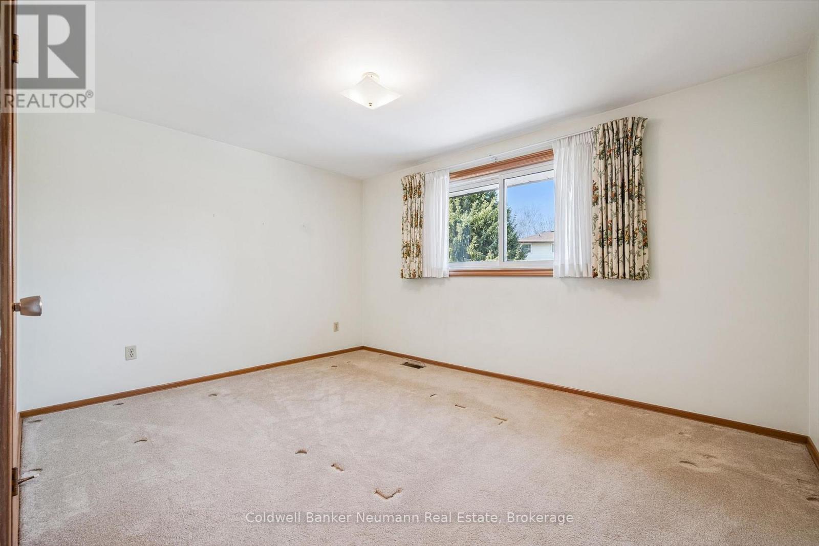 18 Carmine Place, Guelph, Ontario  N1E 3V1 - Photo 27 - X12934736