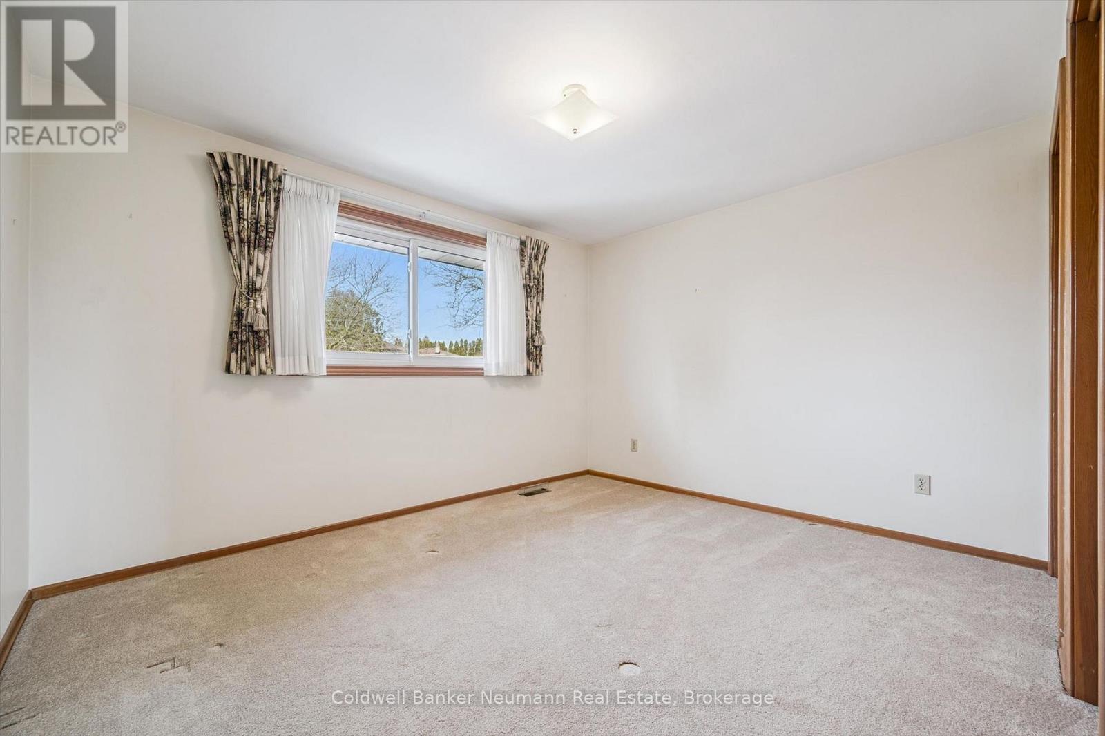 18 Carmine Place, Guelph, Ontario  N1E 3V1 - Photo 30 - X12934736