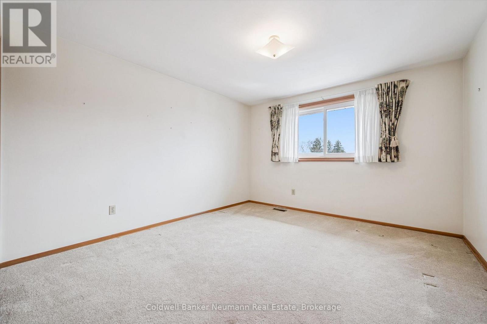 18 Carmine Place, Guelph, Ontario  N1E 3V1 - Photo 32 - X12934736