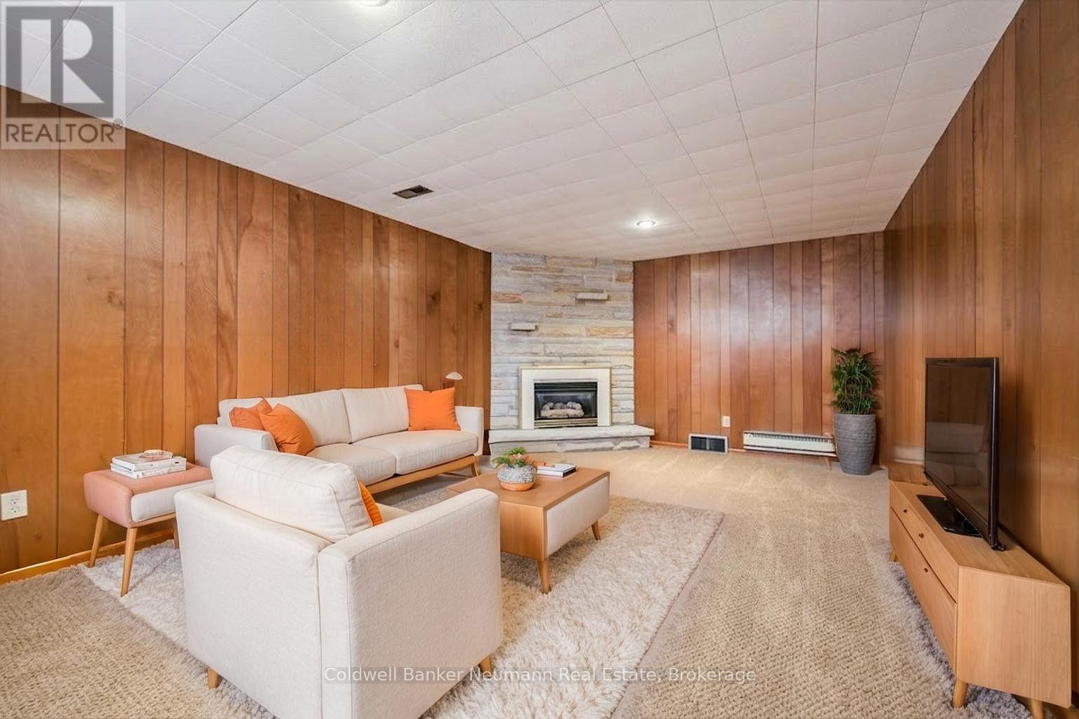 18 Carmine Place, Guelph, Ontario  N1E 3V1 - Photo 34 - X12934736