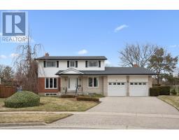 18 CARMINE PLACE, guelph (victoria north), Ontario