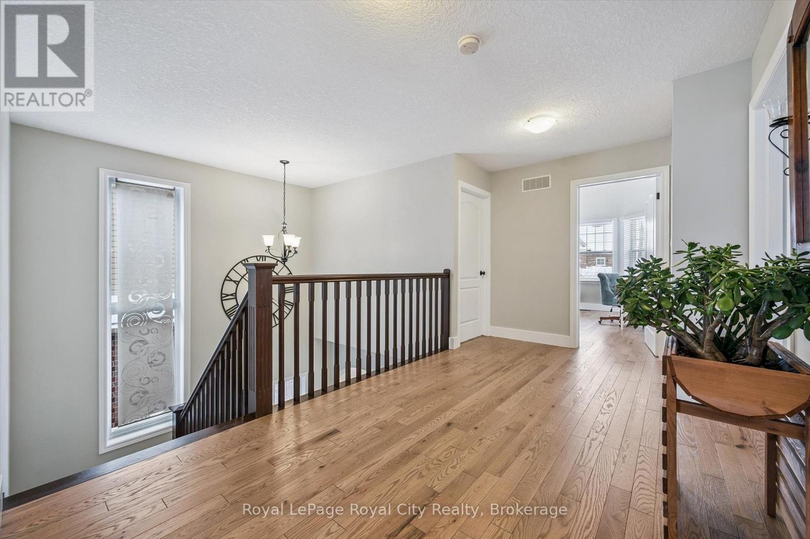 73 Amsterdam Crescent, Guelph, Ontario  N1L 1T4 - Photo 21 - X12934804