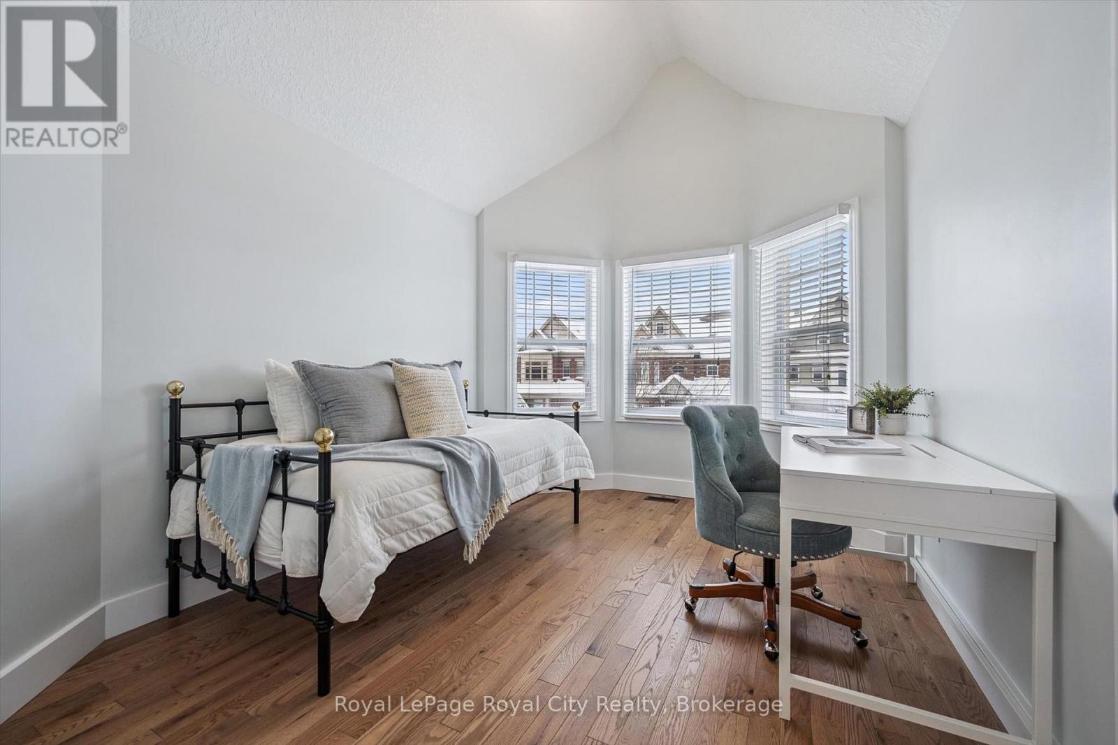 73 Amsterdam Crescent, Guelph, Ontario  N1L 1T4 - Photo 28 - X12934804