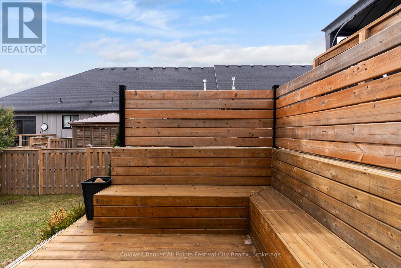 Unit #6 - 9861 Glendon Drive, Middlesex Centre, Ontario  N0L 1R0 - Photo 43 - X12934856