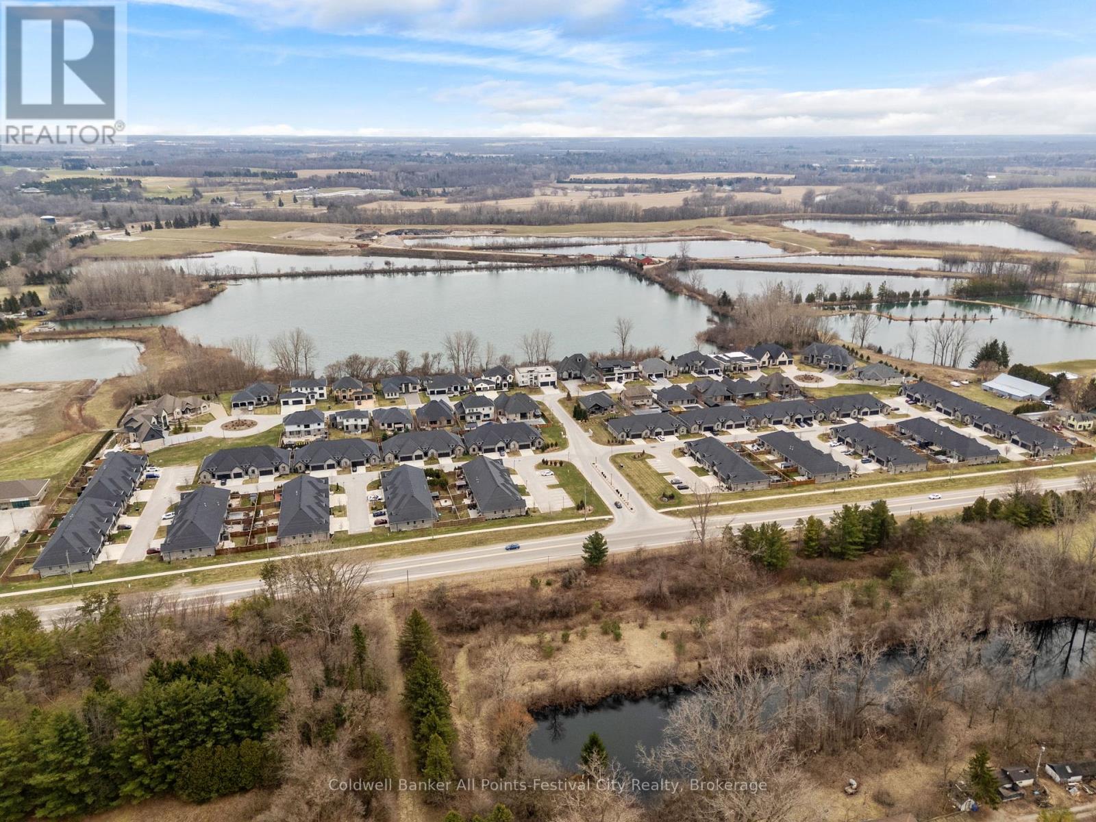 Unit #6 - 9861 Glendon Drive, Middlesex Centre, Ontario  N0L 1R0 - Photo 47 - X12934856