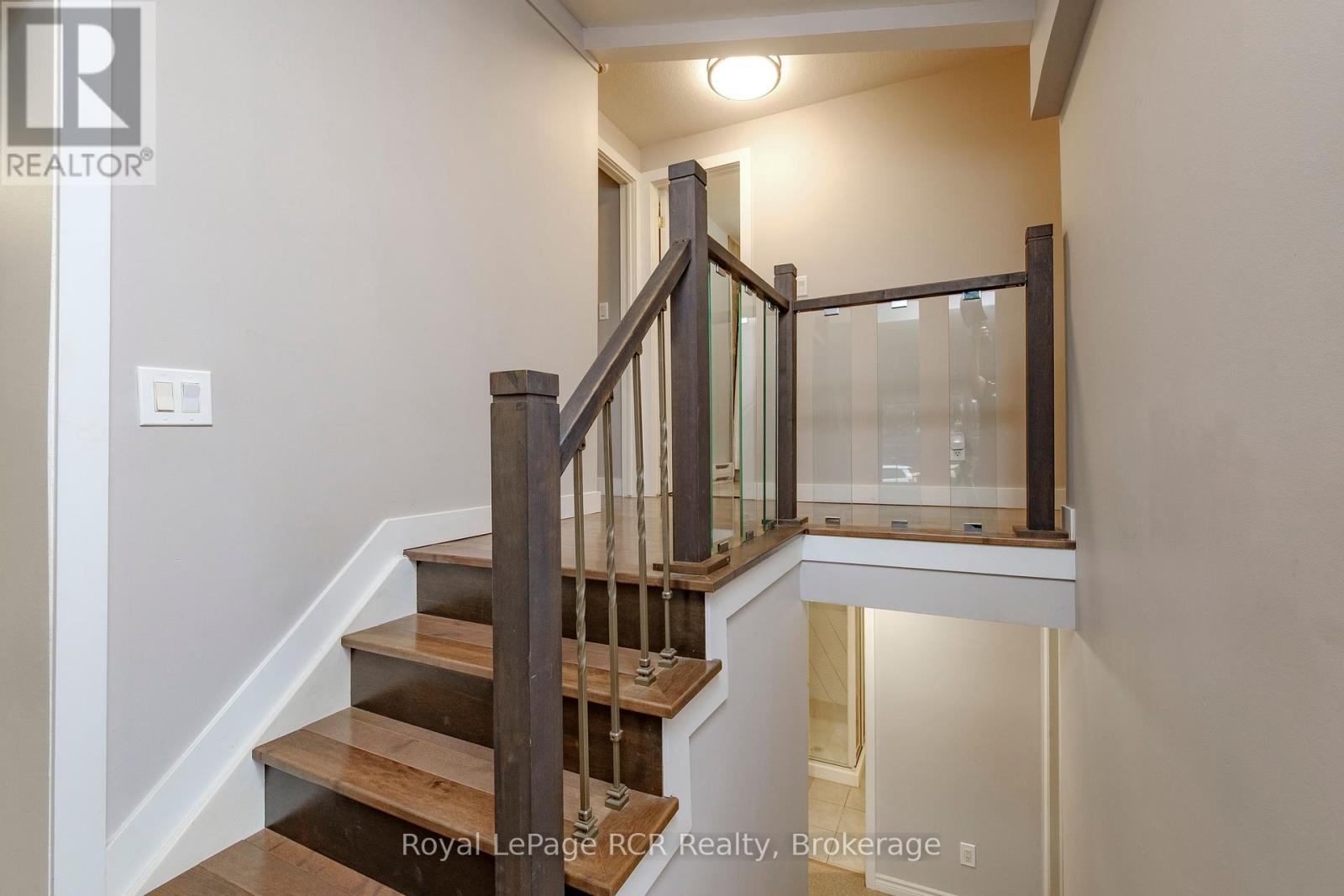 427 Highland Drive, Kincardine, Ontario  N2Z 1X4 - Photo 5 - X12934880