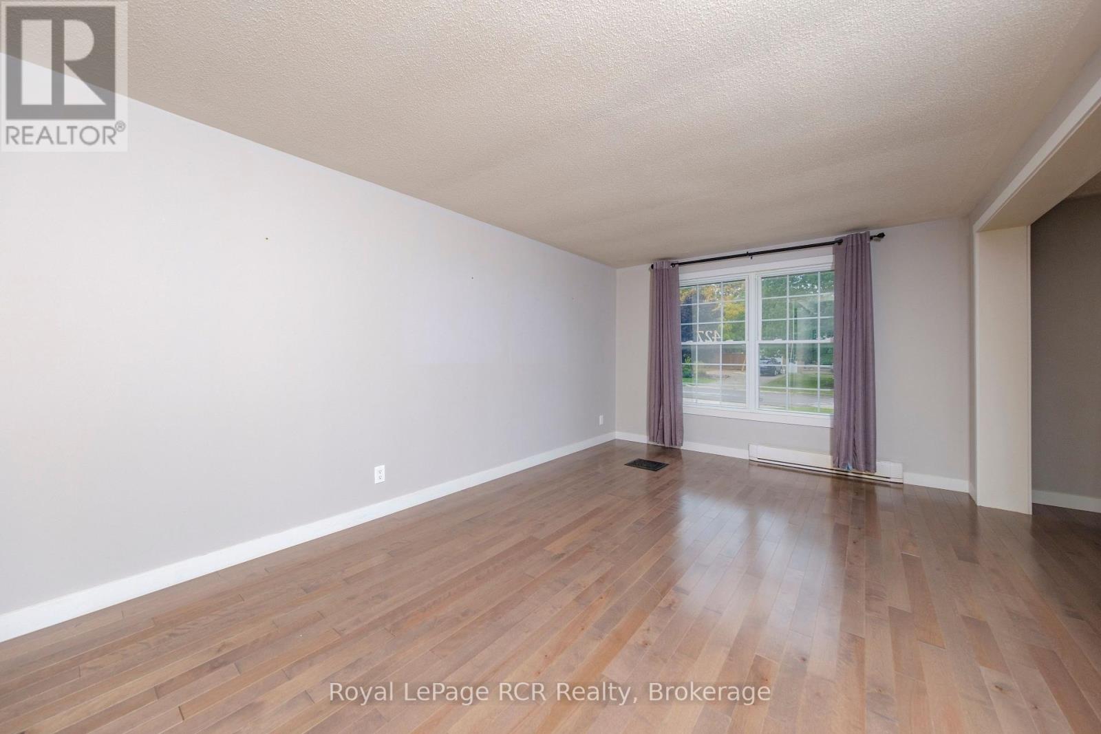 427 Highland Drive, Kincardine, Ontario  N2Z 1X4 - Photo 7 - X12934880