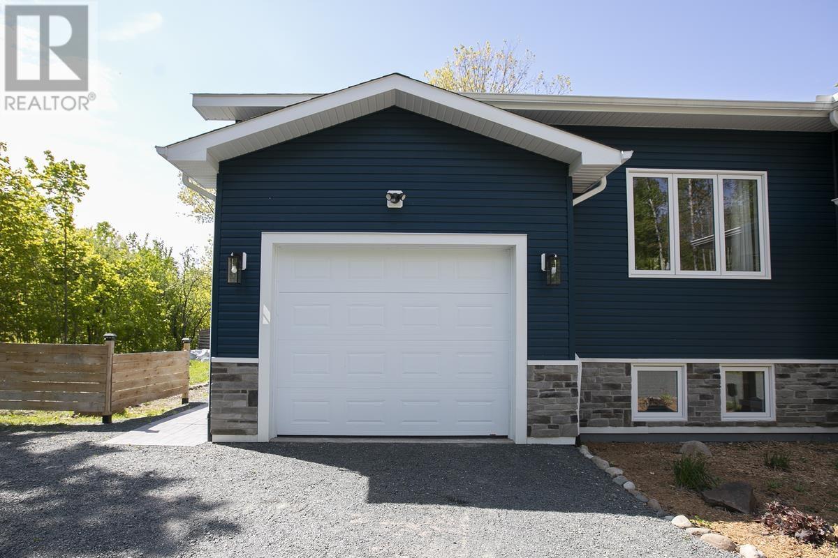 4619 Second Lin W, Sault Ste. Marie, Ontario  P6A 6K4 - Photo 4 - SM260290