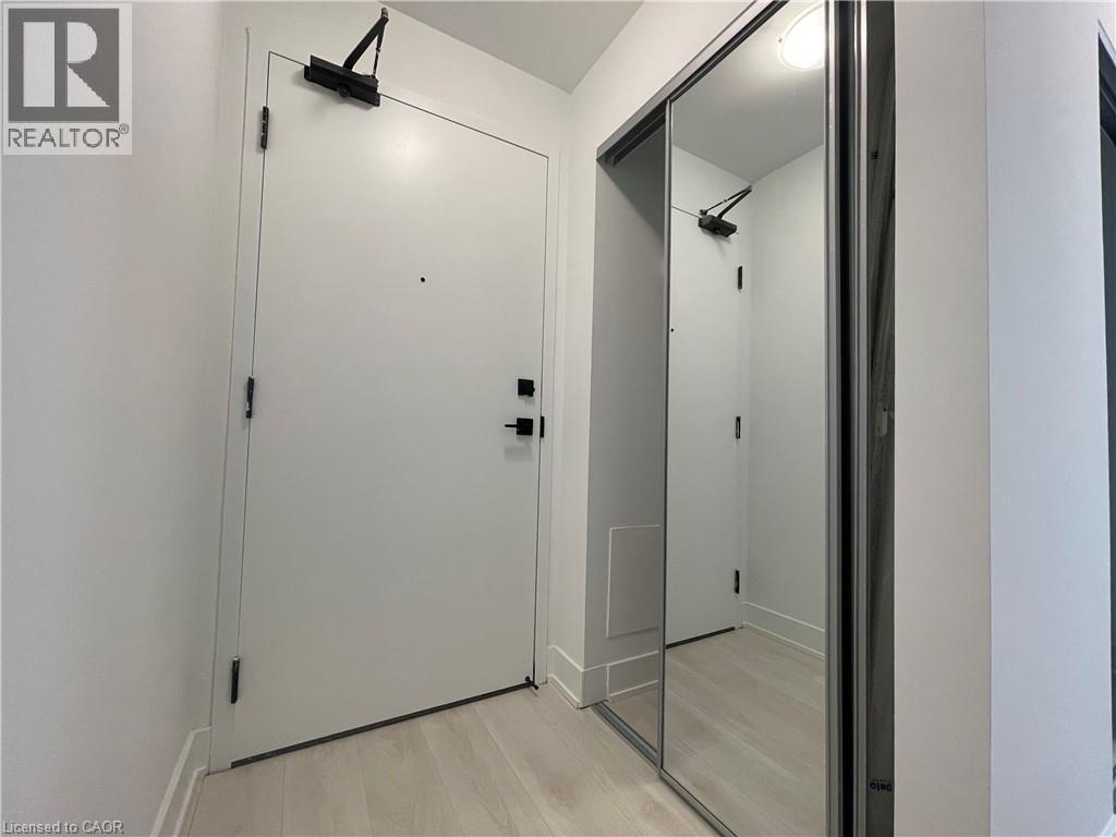 2489 Taunton Road Unit# 814, Oakville, Ontario  L6H 3R9 - Photo 2 - 40815730