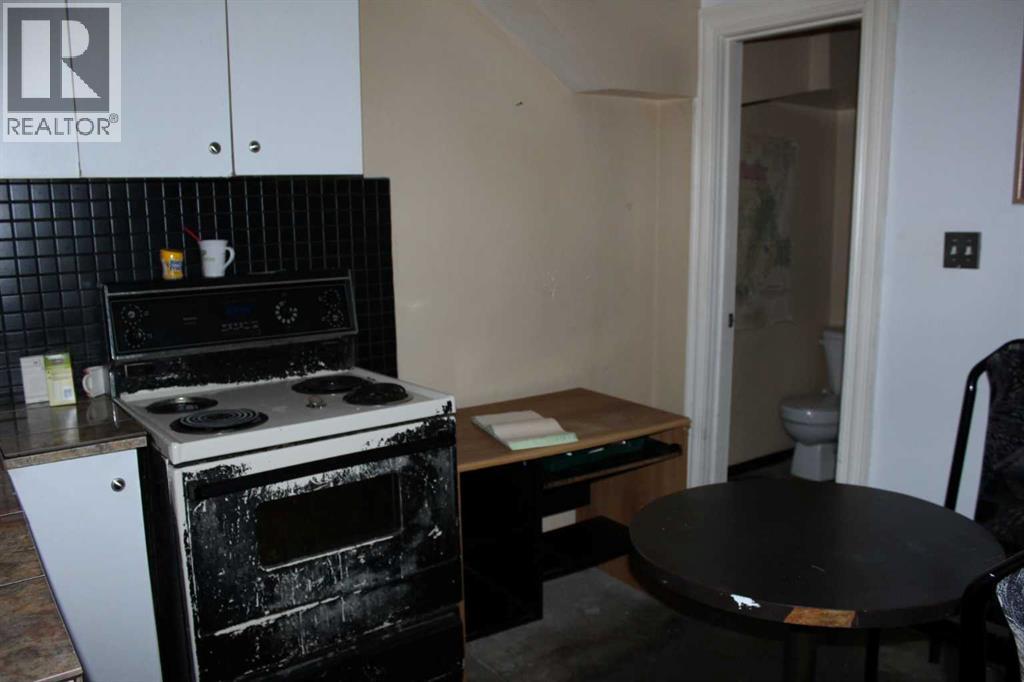 219 Centre Street, Vulcan, Alberta  T0L 2B0 - Photo 8 - A2254541