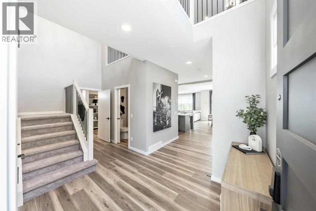 56 Osprey Hill Place SW, Calgary, Alberta  T3B 6R9 - Photo 10 - A2296754