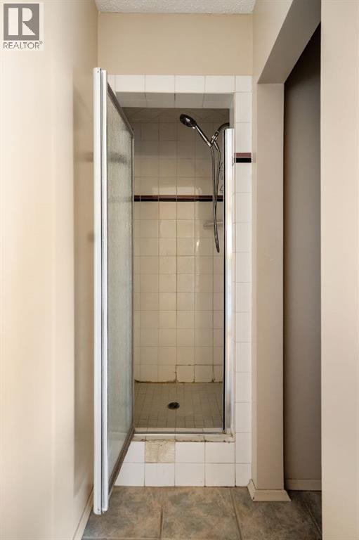 427 Willow Grove Crescent SE, Calgary, Alberta  T2J 1N5 - Photo 30 - A2291547