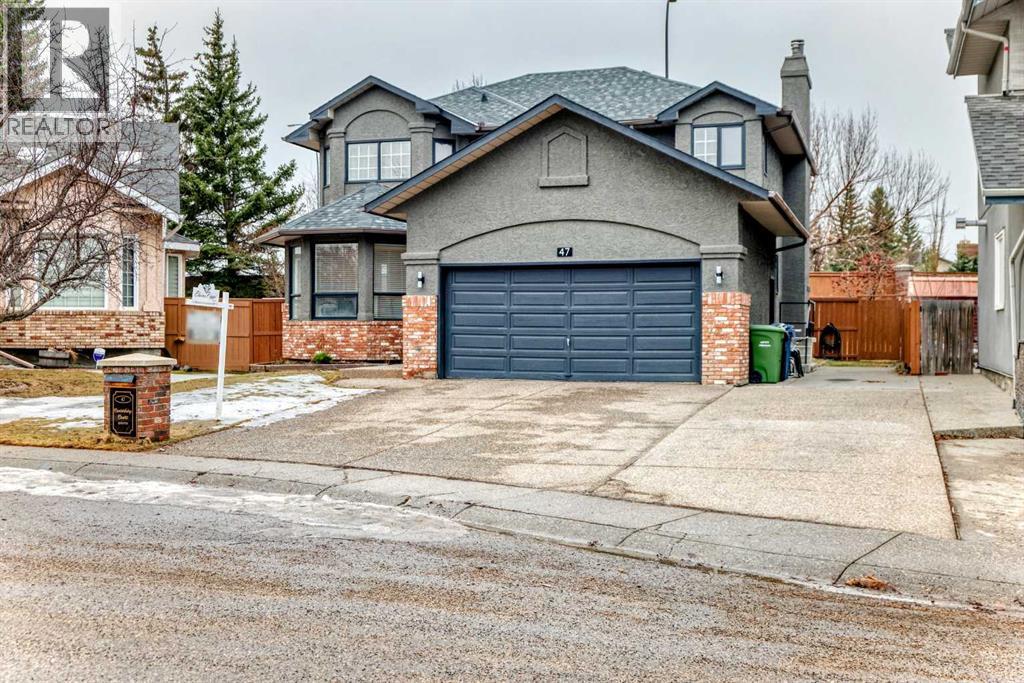 47 Canterbury Court Sw, Calgary, Alberta  T2W 6C2 - Photo 2 - A2294234