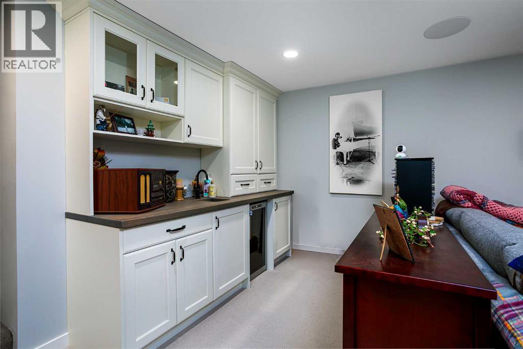 4505 66 Streetclose, Camrose, Alberta  T4V 2T1 - Photo 17 - A2294915