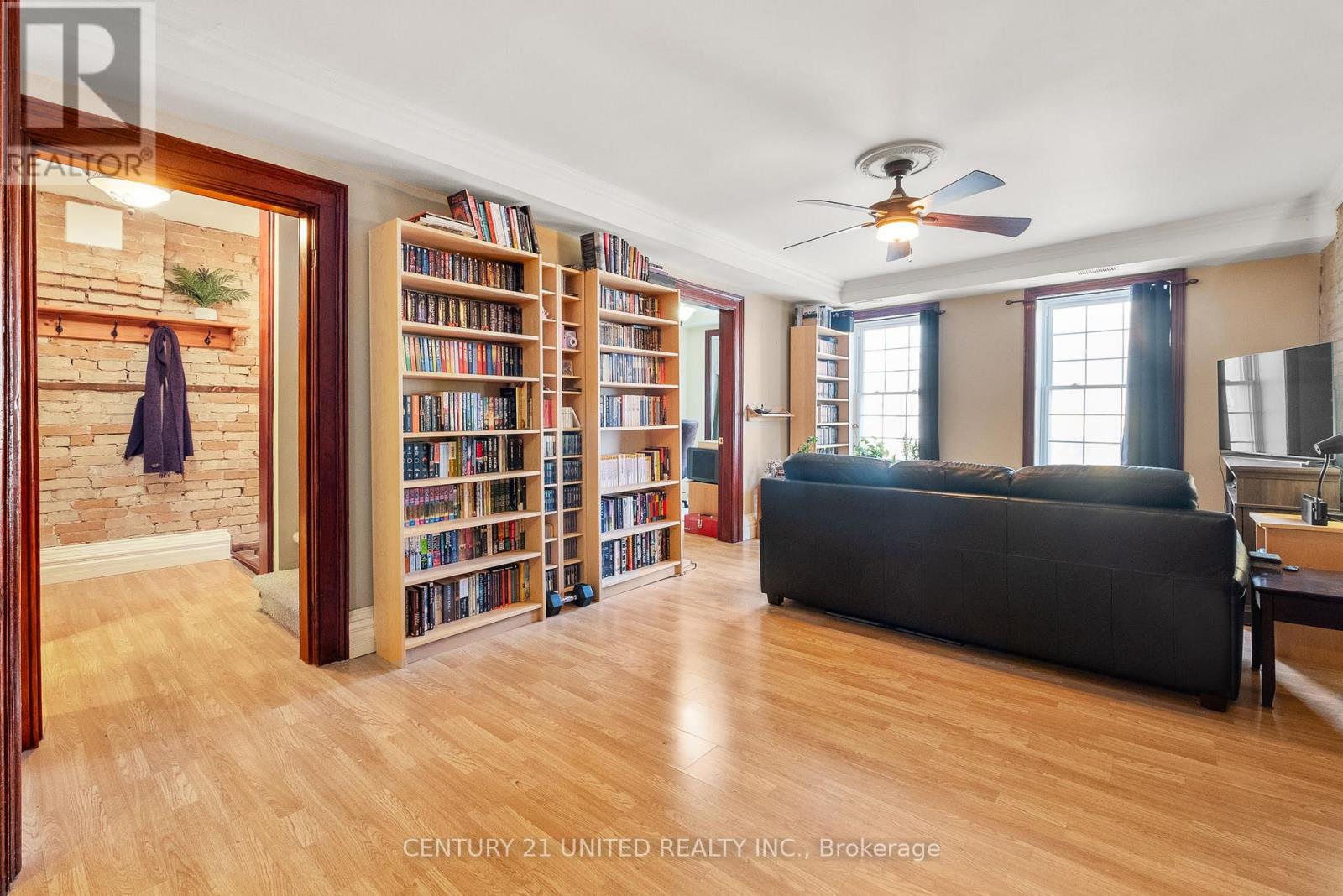 401 - 79 King Street W, Cobourg, Ontario  K9A 2M4 - Photo 5 - X12917012