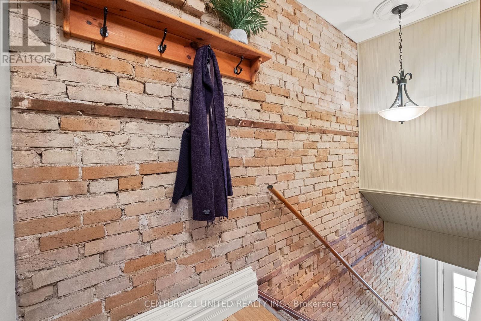 401 - 79 King Street W, Cobourg, Ontario  K9A 2M4 - Photo 4 - X12917012