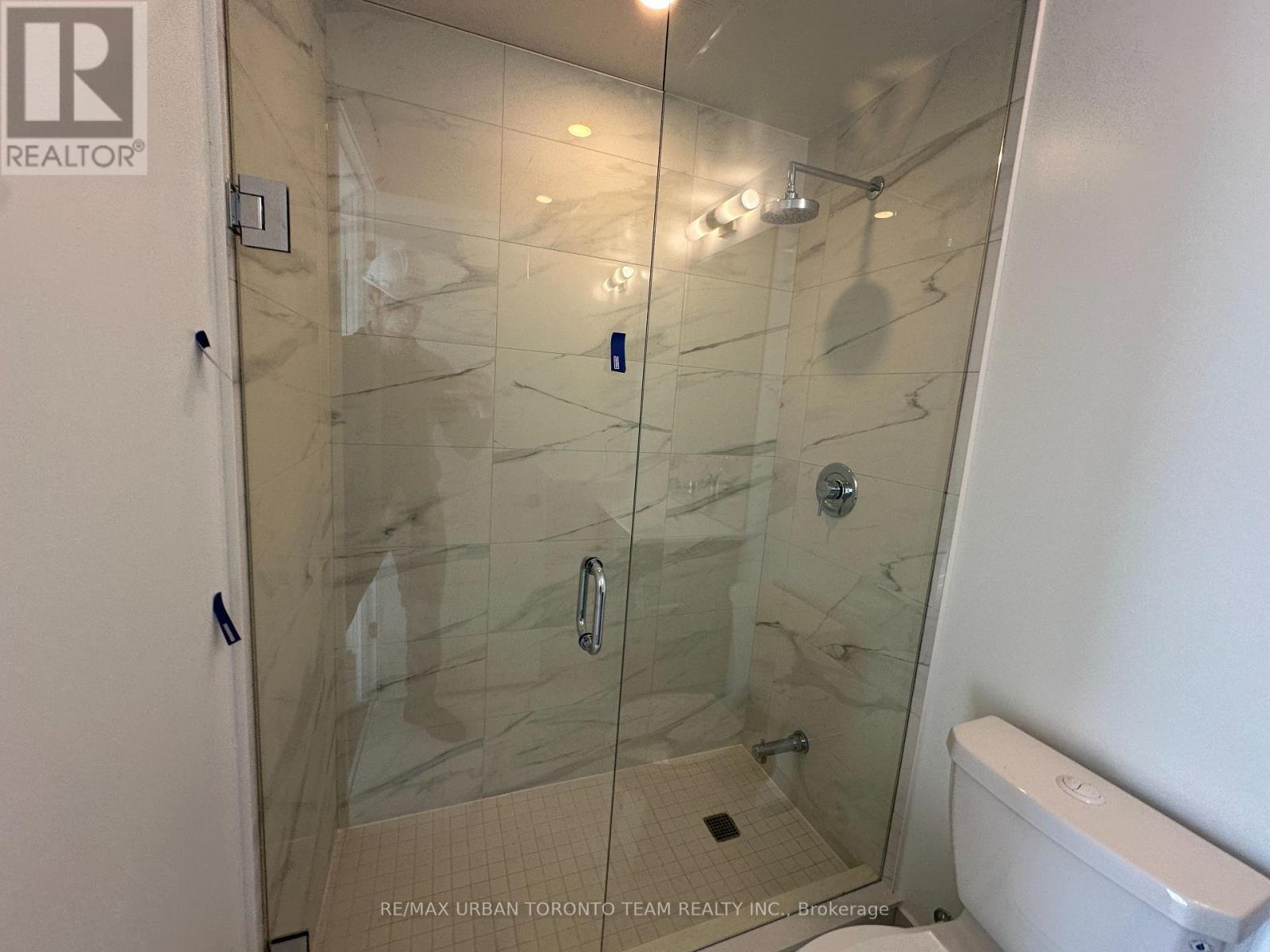 3608 - 180 Front Street E, Toronto, Ontario  M5A 0K9 - Photo 11 - C12934740