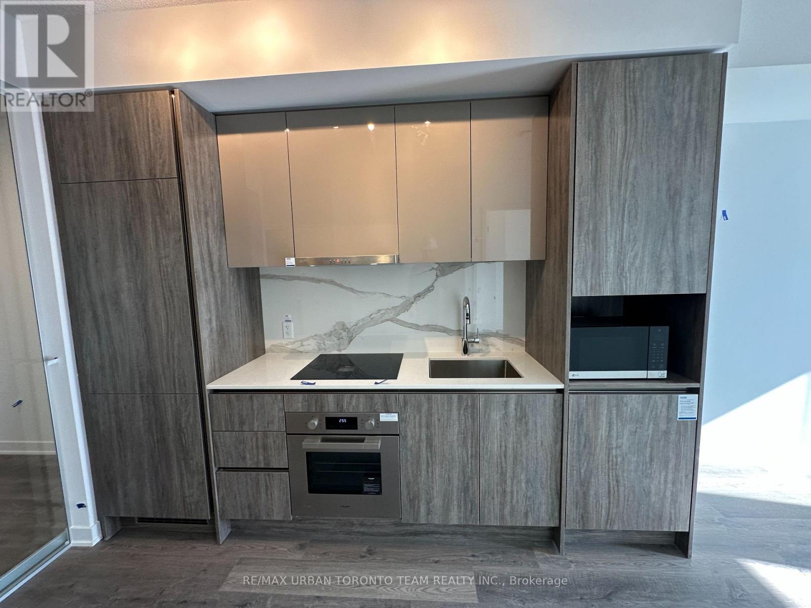 3608 - 180 Front Street E, Toronto, Ontario  M5A 0K9 - Photo 5 - C12934740