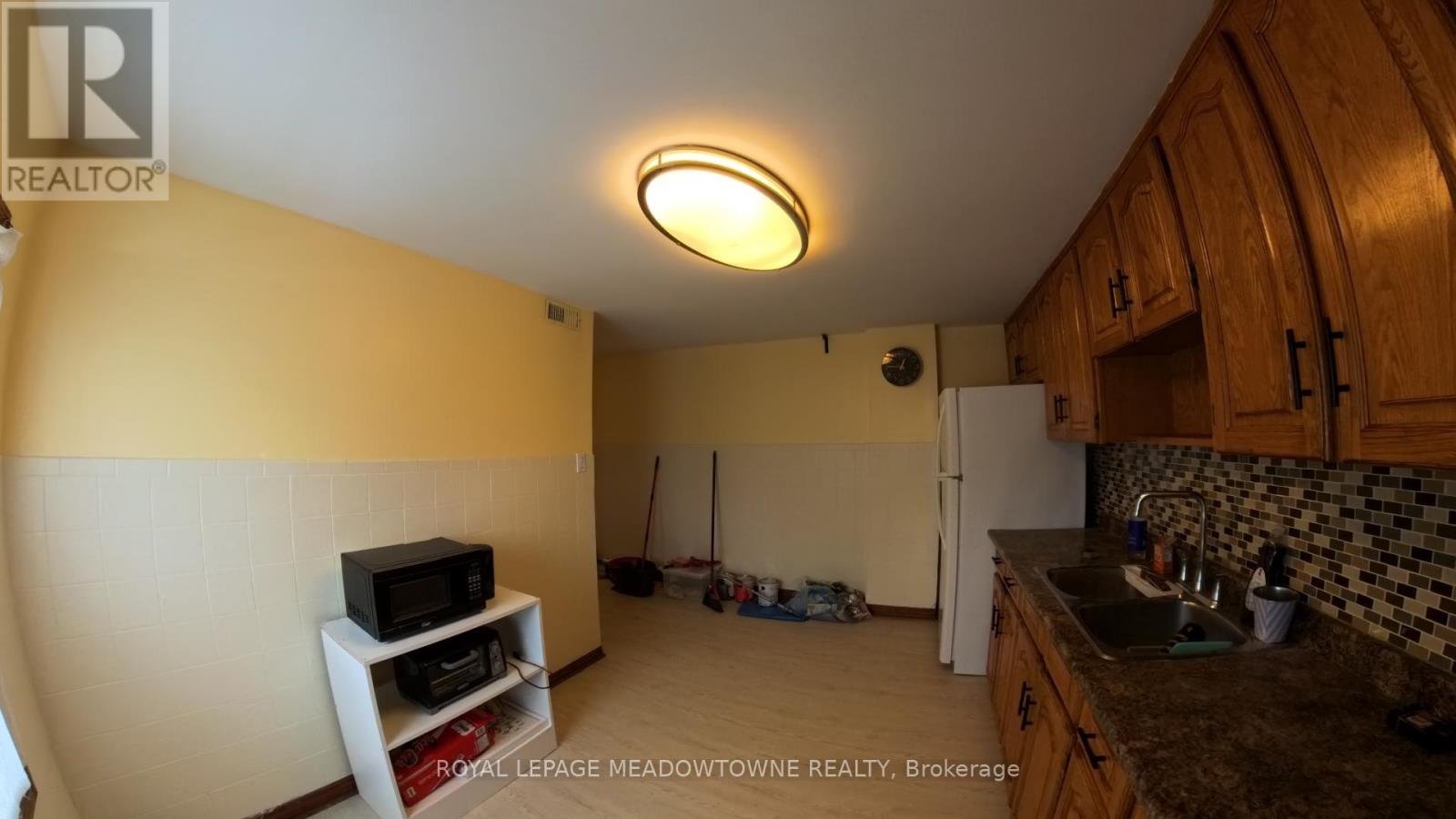 A - 492 Dufferin Street, Toronto, Ontario  M6K 2A5 - Photo 4 - C12934754