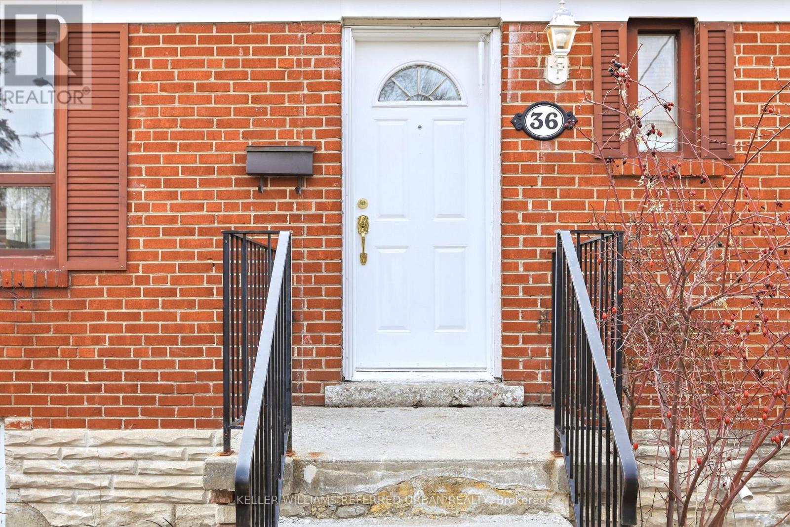 36 Cobden Street, Toronto, Ontario  M2R 1S2 - Photo 2 - C12934788