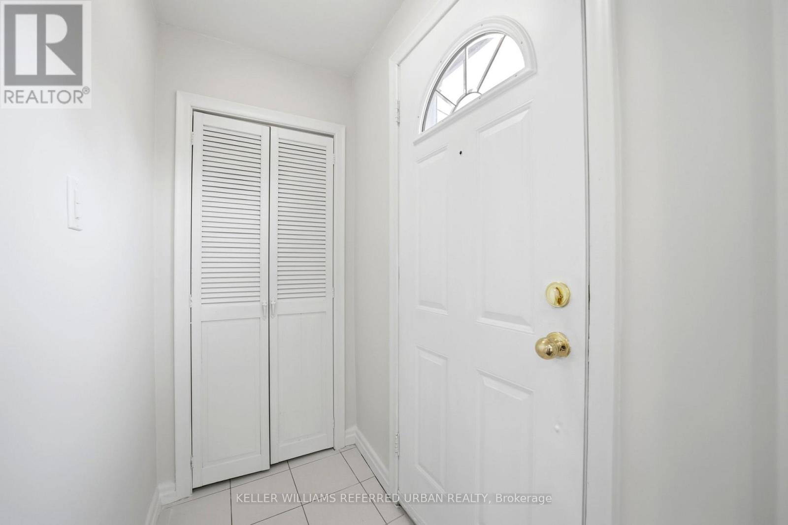 36 Cobden Street, Toronto, Ontario  M2R 1S2 - Photo 3 - C12934788