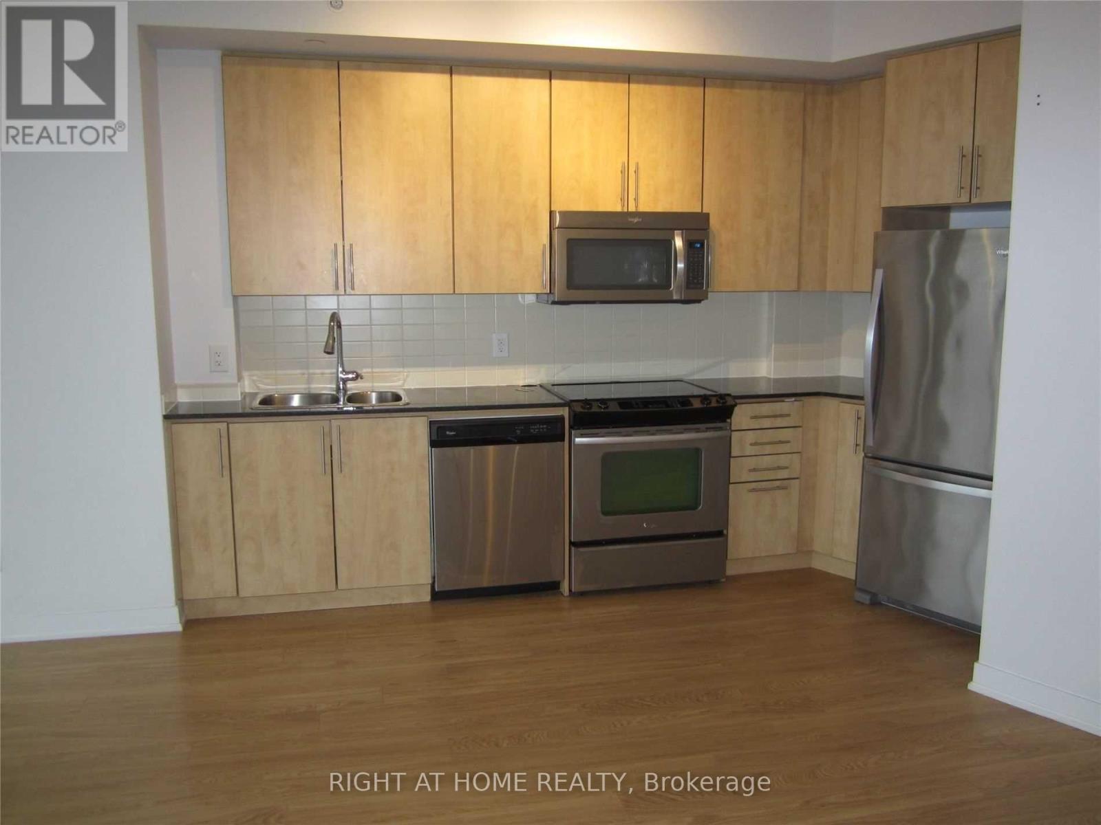 1108 - 60 Berwick Avenue, Toronto, Ontario  M5P 1H1 - Photo 3 - C12934818