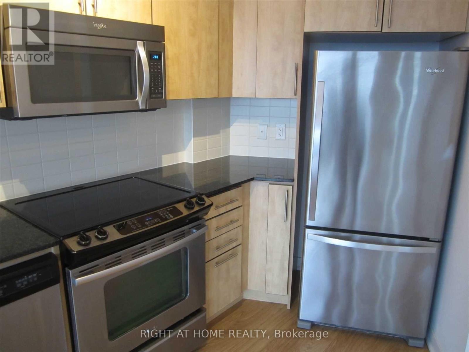 1108 - 60 Berwick Avenue, Toronto, Ontario  M5P 1H1 - Photo 4 - C12934818