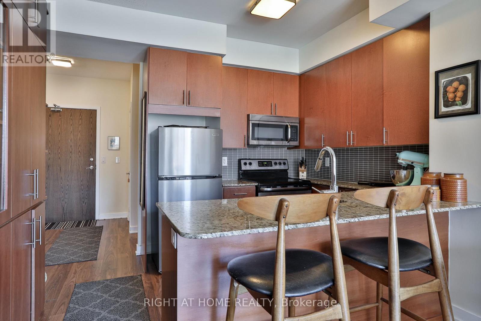 208 - 260 Sackville Street, Toronto, Ontario M5A 0B3 - Photo 13 - C12934922