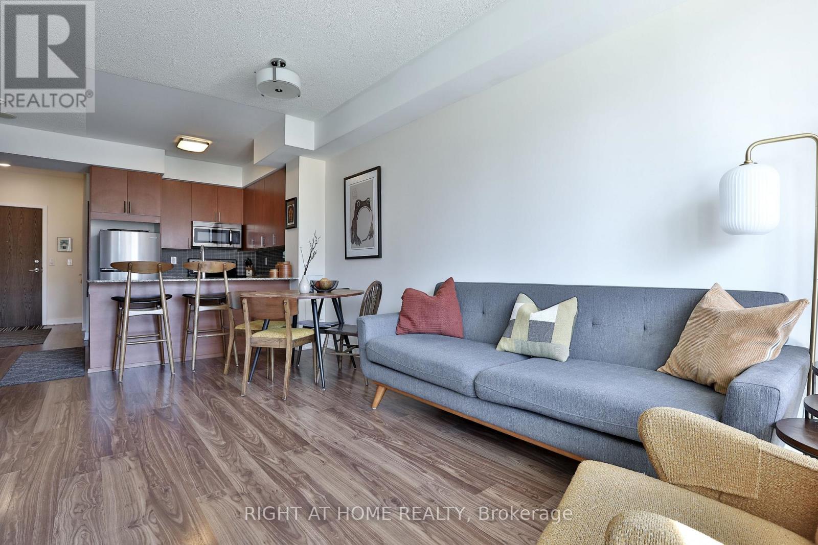 208 - 260 Sackville Street, Toronto, Ontario M5A 0B3 - Photo 18 - C12934922