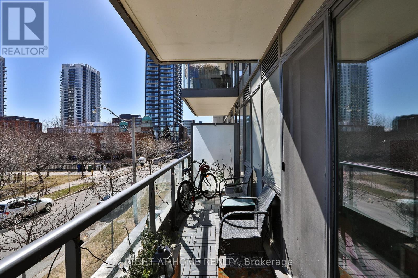 208 - 260 Sackville Street, Toronto, Ontario M5A 0B3 - Photo 32 - C12934922