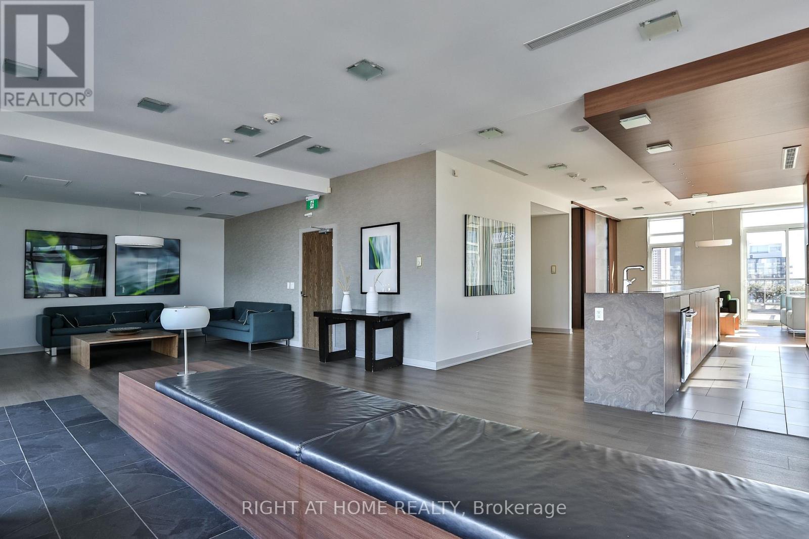 208 - 260 Sackville Street, Toronto, Ontario M5A 0B3 - Photo 35 - C12934922