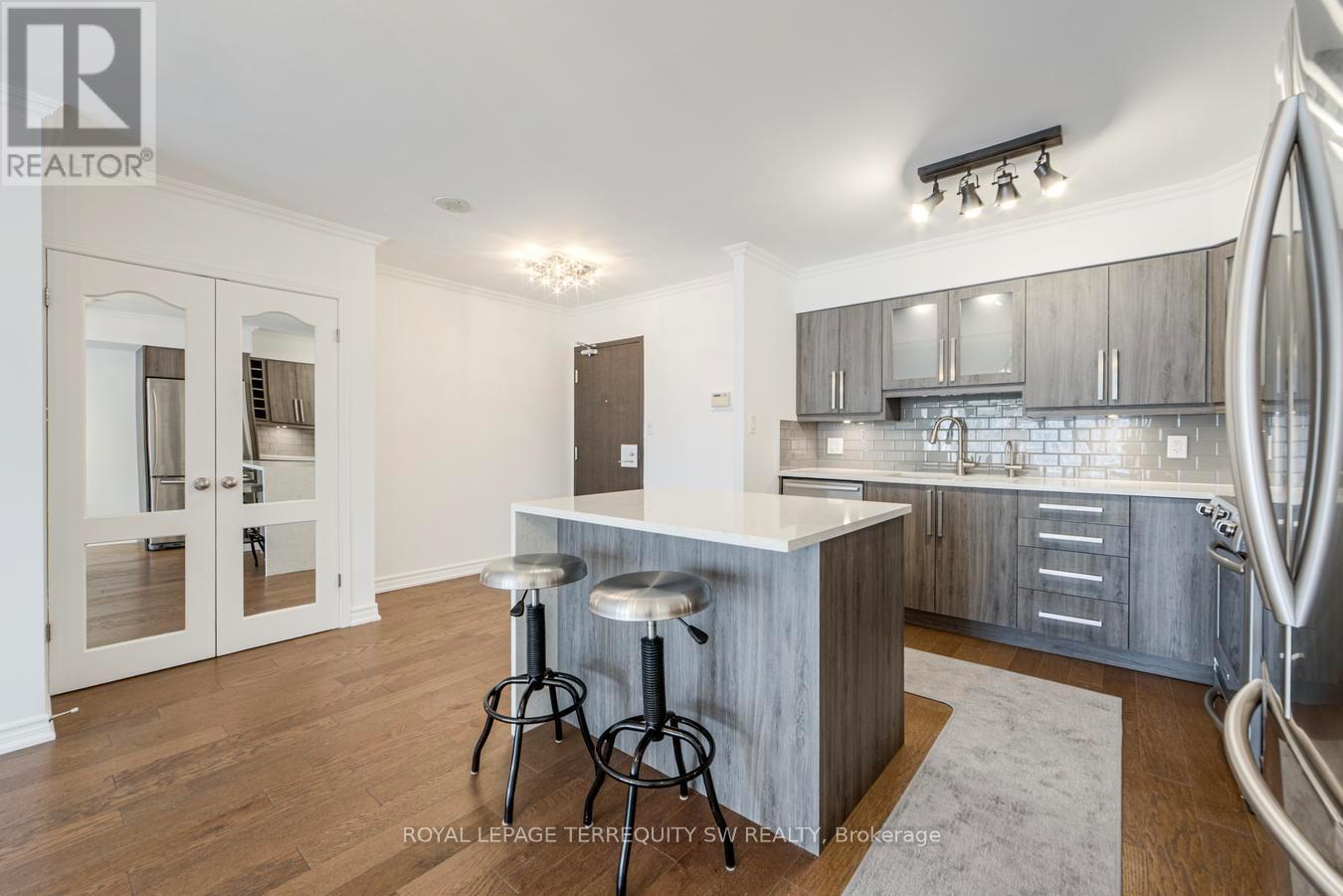 2102 - 25 The Esplanade, Toronto, Ontario  M5E 1W5 - Photo 11 - C12934930