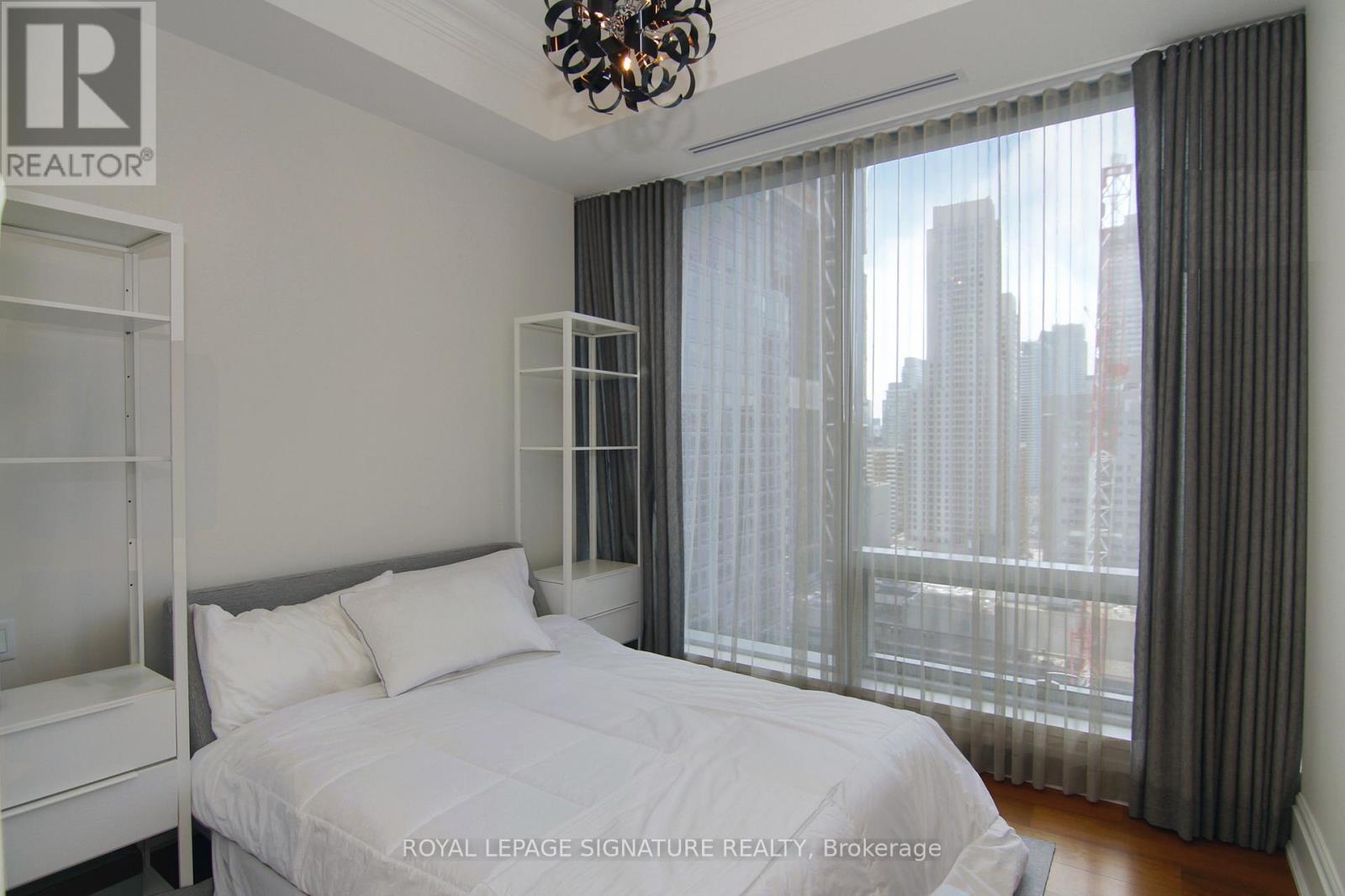 1905 - 55 Scollard Street, Toronto, Ontario  M5R 0A1 - Photo 12 - C12934948