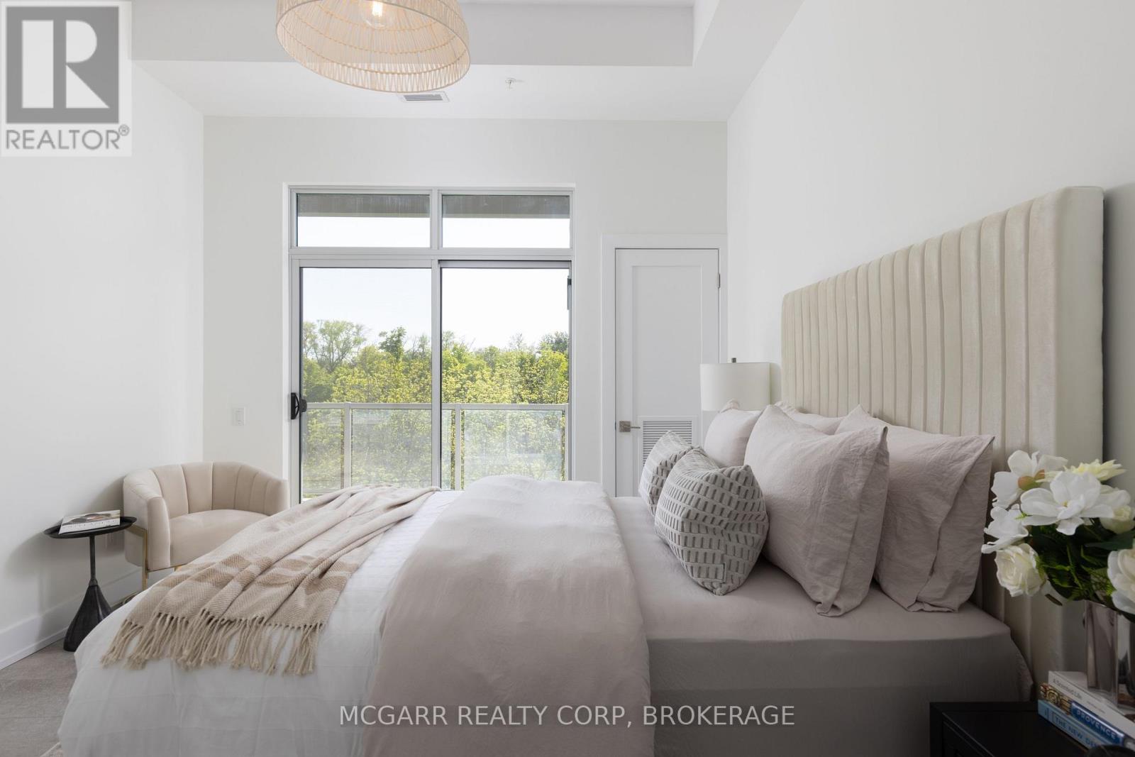 403 - 77 Yates Street, St. Catharines, Ontario  L2R 5R7 - Photo 21 - X12934456