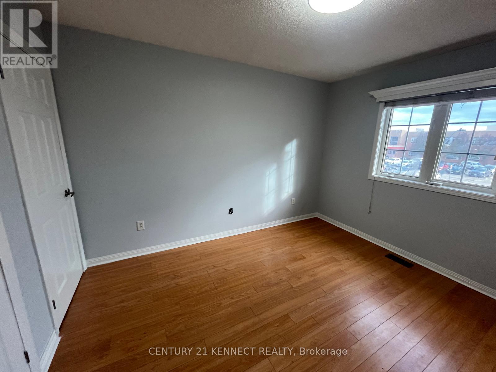 134 Medland Avenue, Whitby, Ontario  L1P 1W7 - Photo 16 - E12934772